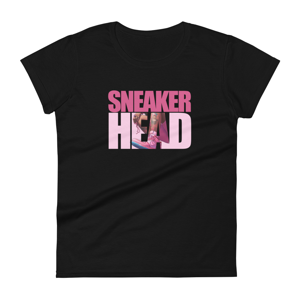 Sneakerhead T-Shirt – The Ultimate Gear for Sneaker Lovers 👟🔥 (PINK)