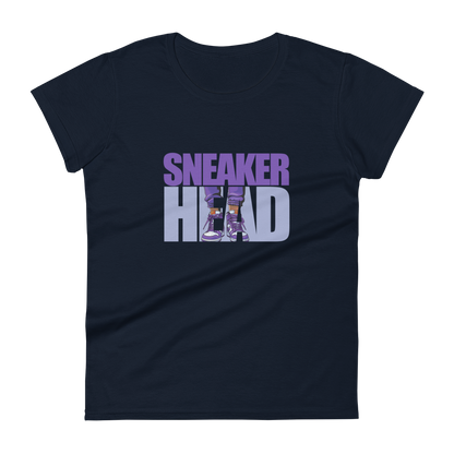 Sneakerhead T-Shirt – The Ultimate Gear for Sneaker Lovers 👟🔥 (Lav)