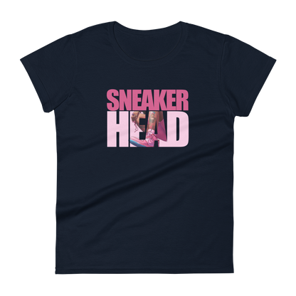 Sneakerhead T-Shirt – The Ultimate Gear for Sneaker Lovers 👟🔥 (PINK)