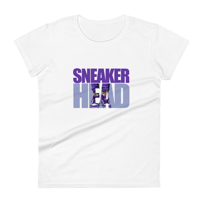 Sneakerhead T-Shirt – The Ultimate Gear for Sneaker Lovers 👟🔥 (Lav)